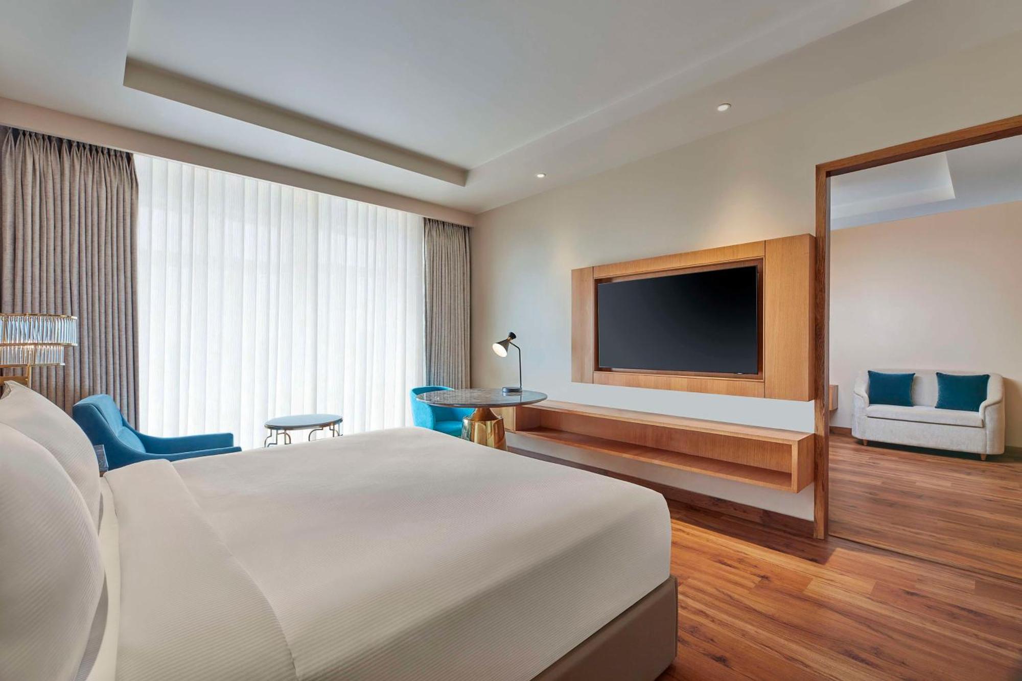 Doubletree By Hilton Varanasi Exterior foto
